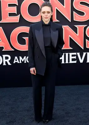 Daisy Head Height Weight Shoe Size