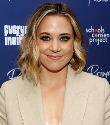 Erika Henningsen Profile