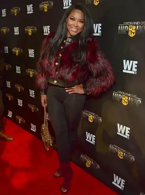 Kenya Moore Body Measurements and Facts