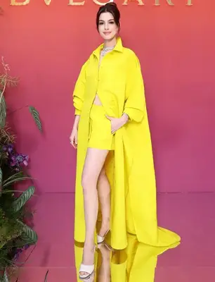 Anne Hathaway Body Measurements Statistics