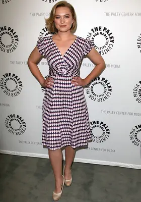 Sophia Myles Height Weight Shoe Size