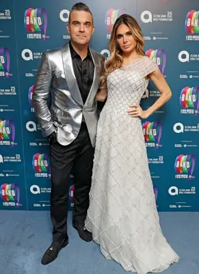 Ayda Field Measurements and Net Worth Stats