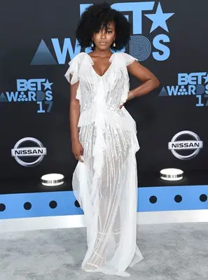 Lovie Simone Measurements and Bio