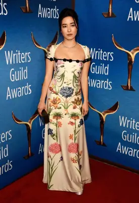 Maya Erskine Height Weight Shoe Size