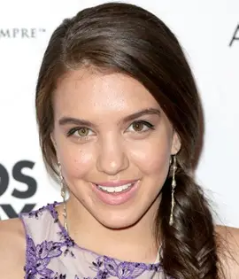 Lilimar Hernández Peso Bradge Dimensione delle misurazioni del corpo fatte con l'età