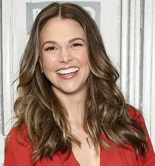Actress Sutton Foster