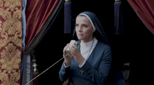 Tähdet 'Mrs. Davisin Jumalasta, tekoälystä, ihmissuhteista ja sarjan merkityksestä