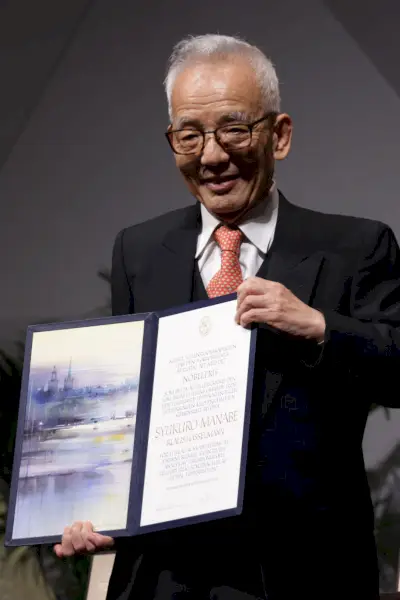 National Academy of Sciences jakaa Nobel-palkinnot fysiikan, kemian ja taloustieteiden palkinnon saajille