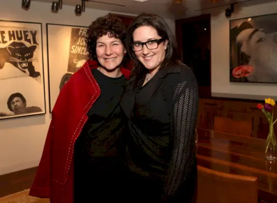 Art Los Angelesin nykyaikainen vastaanotto Gailin ja Stanley Hollanderin kotona