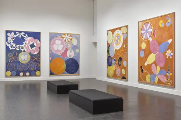 Kaksi abstraktin taiteen tähteä vihdoin 'tapaavat' kauan odotetussa museonäyttelyssä