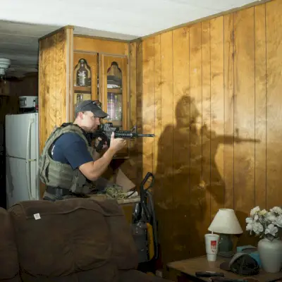 Yhdysvaltain marsalkka, Etelä-Texas (valokuvat: Brian Finke, powerHouse Books ja ClampArt-galleria).