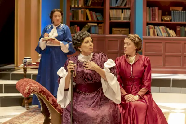 Christine Pedille esitys jatkuu uusien haasteiden kera