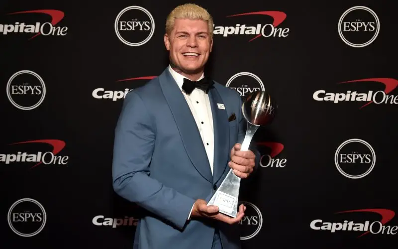 Cody Rhodes Net Worth - Wiki, ikä, paino ja pituus, ihmissuhteet, perhe ja paljon muuta