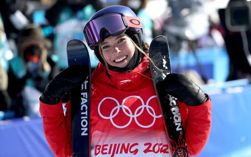 Eileen Gu Net Worth - Wiki, ikä, paino ja pituus, ihmissuhteet, perhe ja paljon muuta