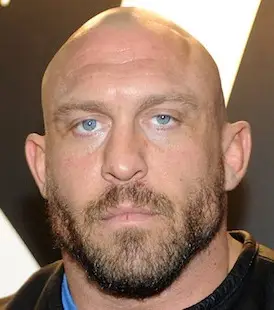 Ryback pixe modies la dimensione della misurazione lo shog