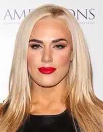 Misure del corpo di C.J. Perry Wool (WWE)