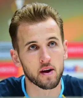 Harry Kane misura i fatti dei poer di pera della dimensione