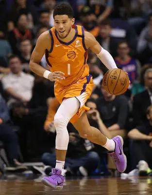 Devin Booker Height Weight Shoe Size