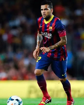 Dani Alves Height Weight Shoe Size
