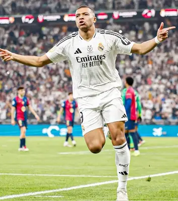 Kylian Mbappe Body Measurements and Net Worth