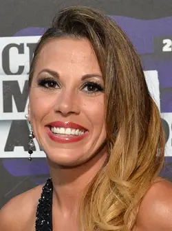 Mickie James Weight Body Size Ethnic Shoe