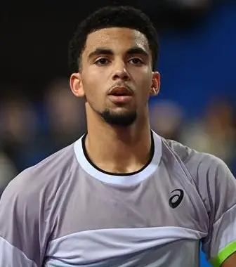 Arthur Son Body misura il peso delle scarpe statistiche della scarpa