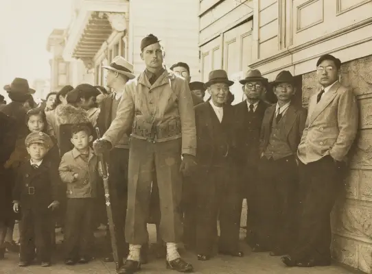 Fotos de guerra censuradas pelo governo, de Dorothea Lange, estão à venda