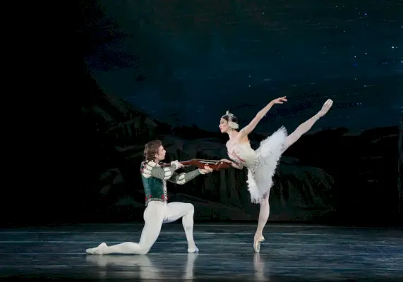 ABT:n kesäkausi tutkii tanssin upeita kirjallisuuden teoksia