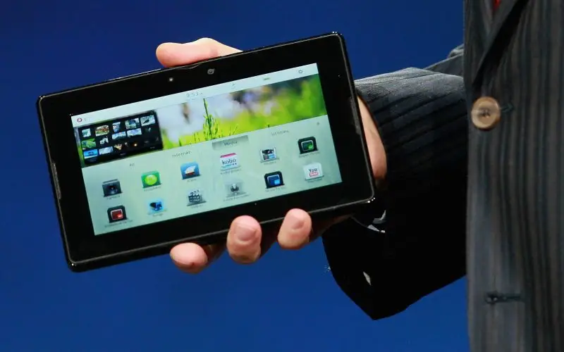 Patrimonio netto di Mike Lazaridis: Wiki, età, peso e altezza, relazioni, famiglia e altro