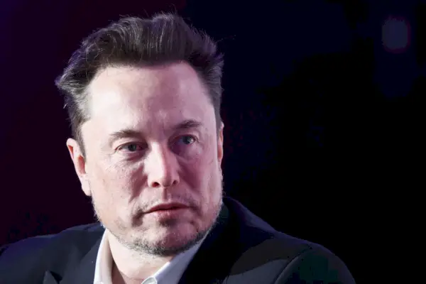 Elon Musk uskoo, että 'superälykkyys' on väistämätöntä ja voi lopettaa ihmiskunnan