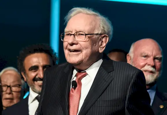 Warren Buffett ha pubblicato la sua lettera agli azionisti del 2023 il 24 febbraio.