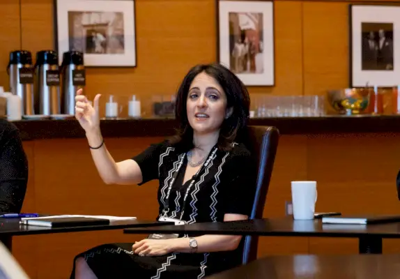 Stephanie Cohen partecipa al Summit Dealbook del New York Times 2018.