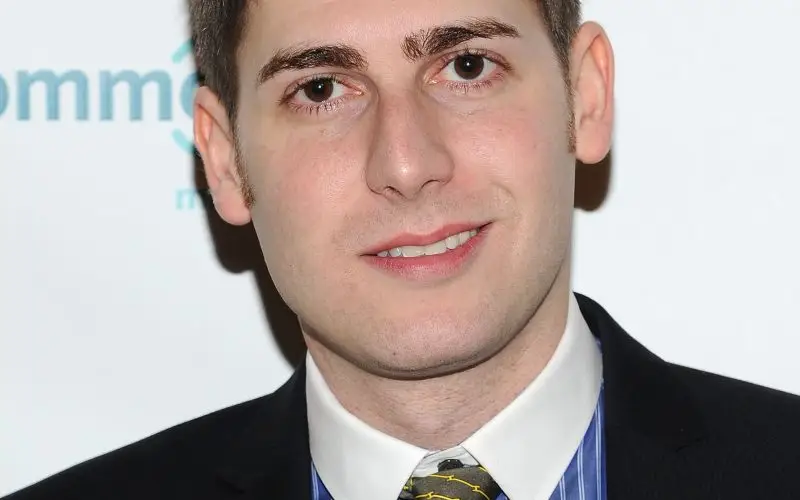 Eduardo Saverinin nettoarvo – Wiki, ikä, paino ja pituus, ihmissuhteet, perhe ja paljon muuta