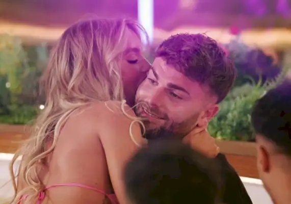 Con risultati molto sorprendenti, è stato rivelato che Molly e Tom hanno aumentato di meno la frequenza cardiaca l'uno dell'altro