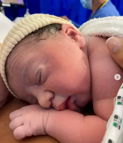 Pariskunta kertoi, että he olivat nimenneet tyttärensä Etta Rose Smithiksi