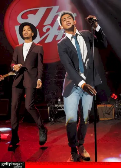 Stephens jest jednym z połowy duetu Rizzle Kicks