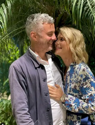 Emilia Fox ja Jonathan Stadlen