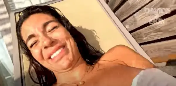 Zamazała jego prywatny obszar czarną skrzynką