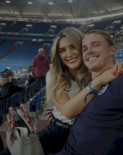 Aine Kennedy i Connor Gallagher