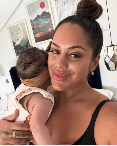 Malin on tällä hetkellä raskaana toisen tyttärensä kanssa