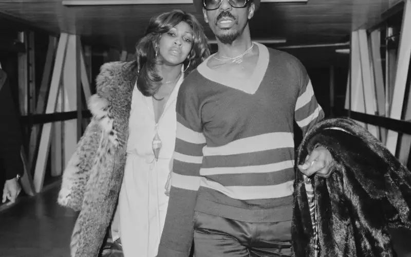 Ike Turner nettovärde - Wiki, ålder, vikt och längd, relationer, familj och mer