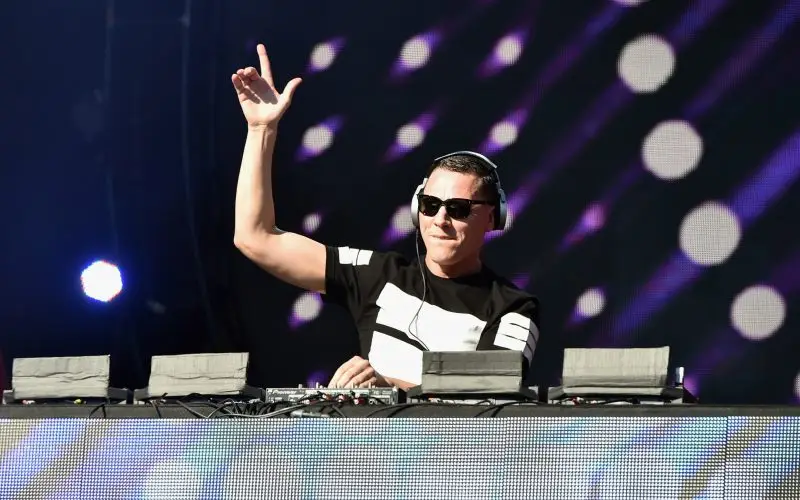DJ Tiesto Net Worth - Wiki, ikä, paino ja pituus, ihmissuhteet, perhe ja paljon muuta