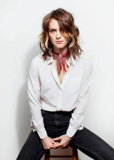 Mackenzie Davis, näyttelijä, mallikuva: Celeste Sloman for Startracker