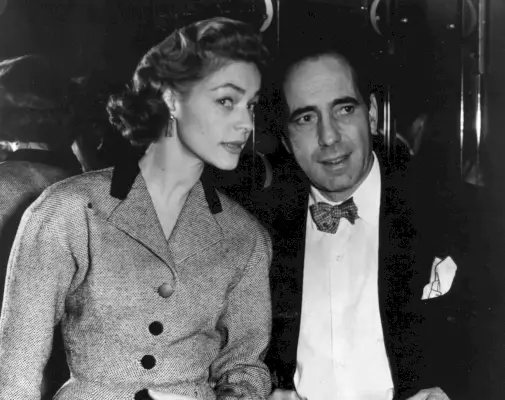 Lauren Bacall miehensä Humphrey Bogartin kanssa (kuva: Victor Drees / Evening Standard / Getty Images)