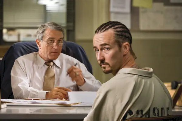 Vem övertygade De Niro och Norton att göra Stone?