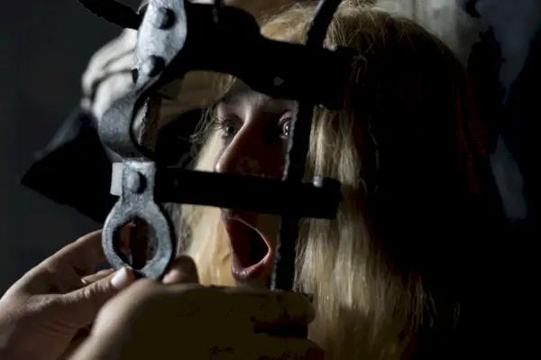 Filmrecension: Svartedöden ungefär lika kul som böldpest