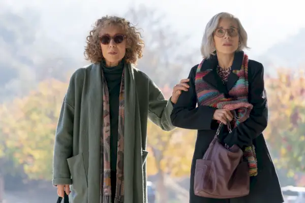 Crítica de ‘Moving On’: Jane Fonda e Lily Tomlin cativam em uma comédia negra com coração