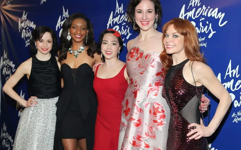 Candy Olsenin nettoarvo – Wiki, ikä, paino ja pituus, ihmissuhteet, perhe ja paljon muuta