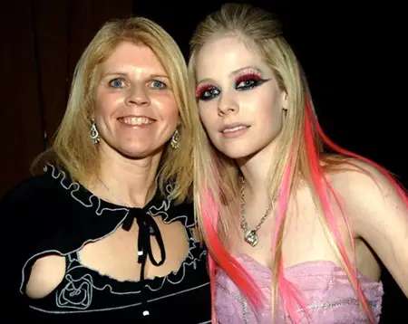 Avril Lavigne Mother