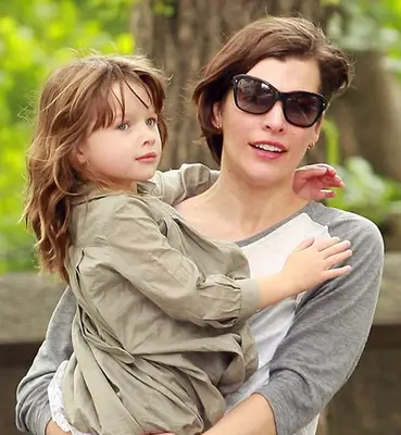 Milla Jovovich Daughter